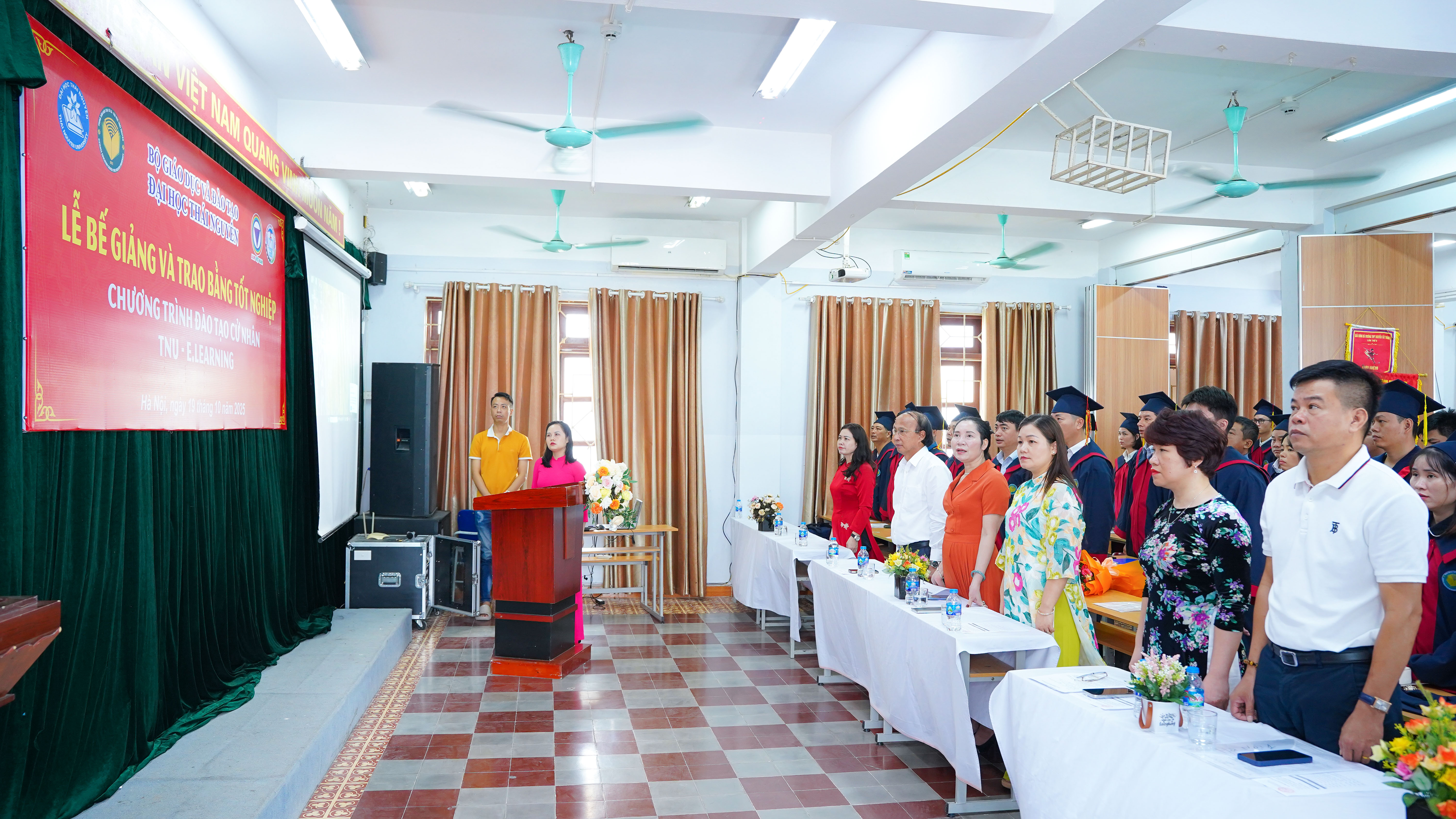 photos/E.LEARNING 19.10.25/A7_01552.jpg